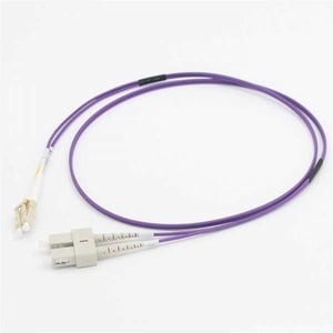 C2G 2M LC/SC OM4 LSZH FIBRE PATCH – VIOLET InfiniBand-/fiberoptisk kabel, violett