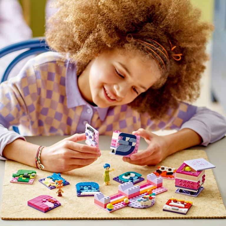 LEGO Disney W głowie się nie mieści 2 — kostki z emocjami