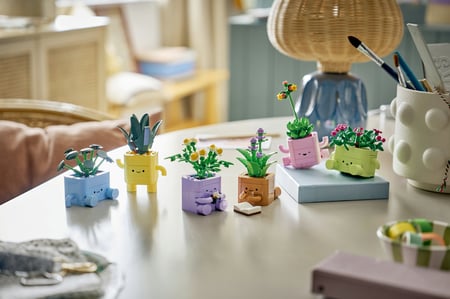LEGO Botanicals Wesołe roślinki