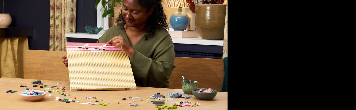 LEGO ART Japoński krajobraz z kwitnącą wiśnią