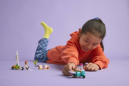 LEGO Friends Przygoda z surfującymi psami i skuterem