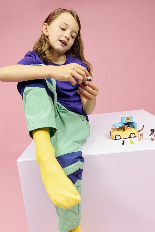 LEGO Friends Furgonetka z akcesoriami dla zwierząt