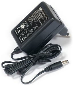 Mikrotik 18POW Netzteil/Wechselrichter für den Innenbereich, schwarz