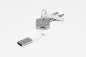 Bluelounge Kii Telefon komórkowy, MP3, Tablet Biały USB Wewnętrzna