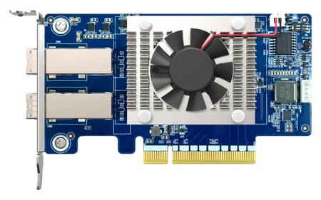 QNAP QXP-830S-3808 adapter Wewnętrzny Mini-SAS, SFF-8644