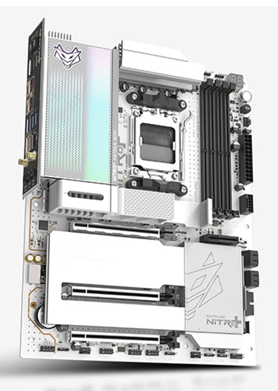 фото Материнская плата Sapphire Nitro+ X870EA PhantomLink Polar (52122-11-40G) 1