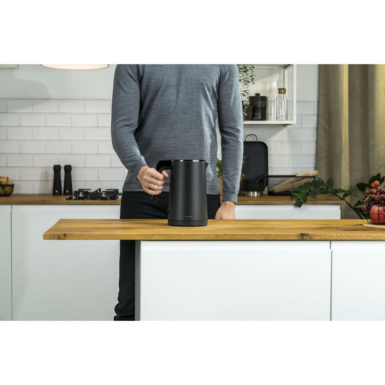 ZWILLING Enfinigy czajnik elektryczny 1 l 1850 W Czarny