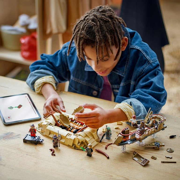 фото Блоковий конструктор LEGO Star Wars Пустельний скіф та яма Сарлакка (75396)