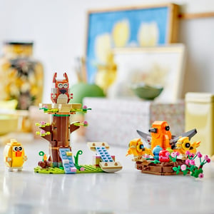 LEGO Iconic Wiosenny plac zabaw dla zwierzątek