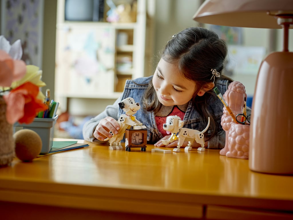 LEGO Disney 101 dalmatyńczyków — Szczeniaczki Szczęściarz i Penny