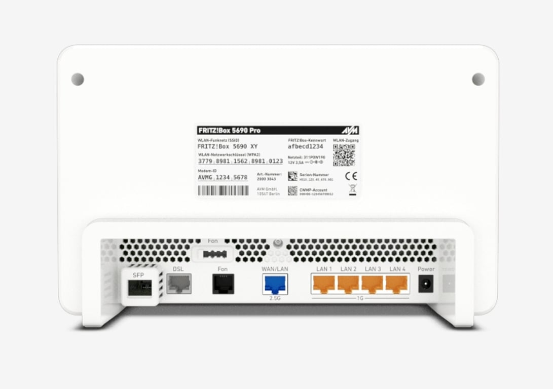 фото Бездротовий маршрутизатор (роутер) AWM Fritz! Box 5690 Pro (20003043)