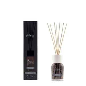 Millefiori Black Tea Rose Food-Grade Fragrance 100 ml Black tea (leaf), Cinnamon, Ginger, Sage, Sandalwood, Tea, White rose Fragrance diffuser