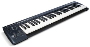M-AUDIO Keystation 49 MK3 MIDI-Keyboard mit 49 Tasten. USB. Schwarz