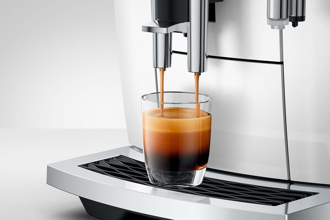 JURA E8 (ED) Pełna automatyka Ekspres do espresso 1,9 l