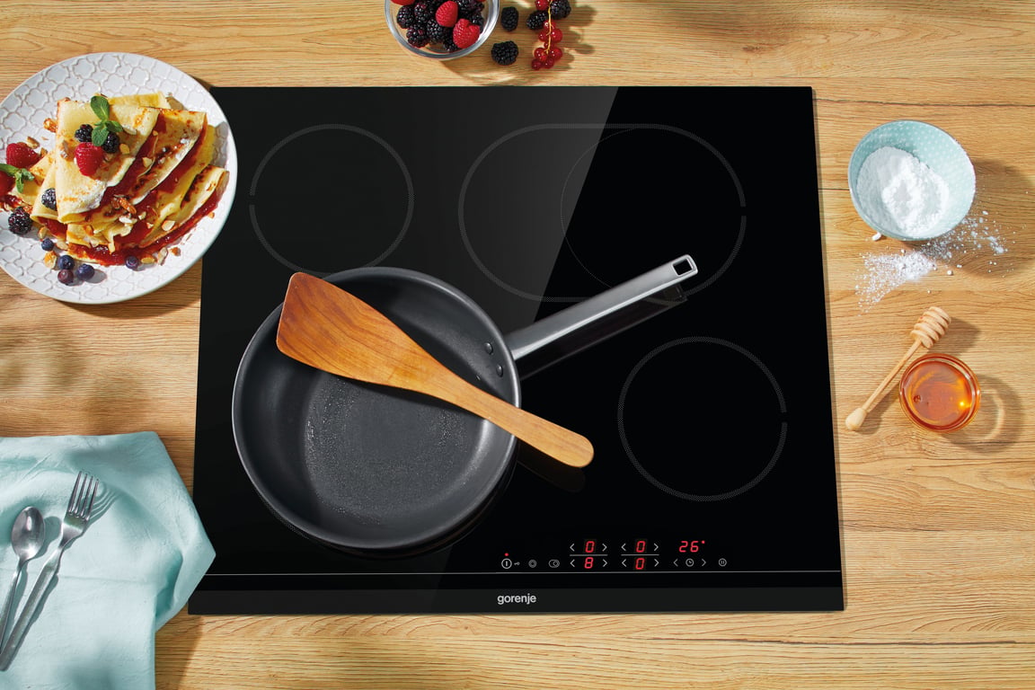 Gorenje ECT643BCSC Czarny Wbudowany 60 cm Ceramiczna 4 stref(y)