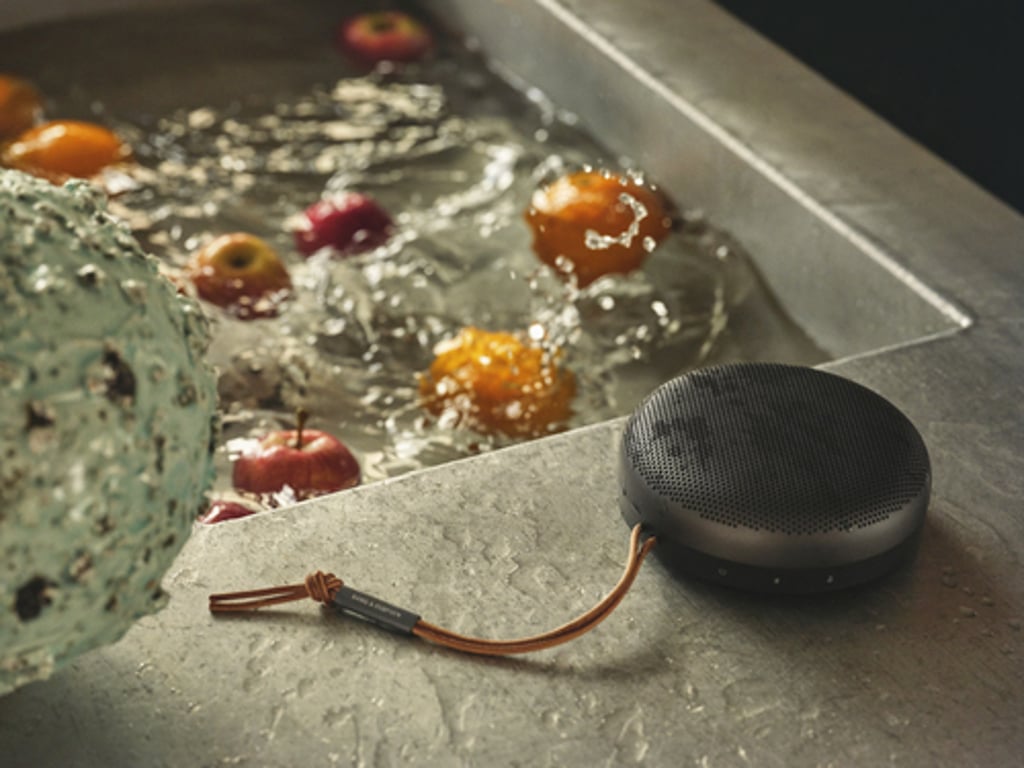 Bang & Olufsen Beosound A1 2nd Gen Antracyt, Czarny