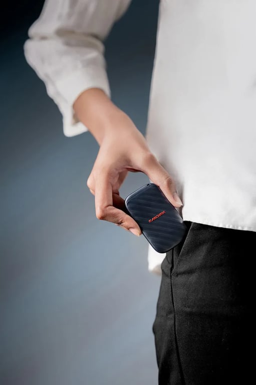 фото SSD накопитель SanDisk Portable Drive 500 GB (SDSSDE10-500G-G25) 3