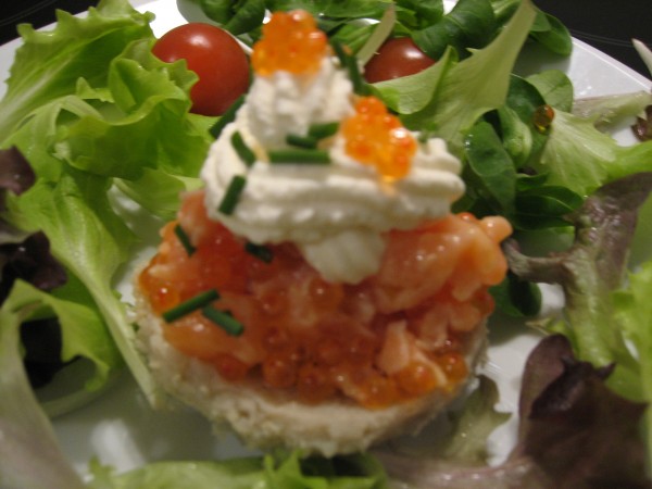 Fonds d'artichauts au tartare de saumon