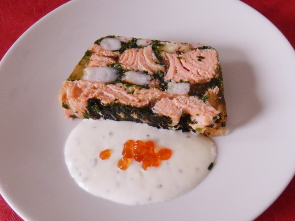 Terrine légère aux crevettes et au saumon