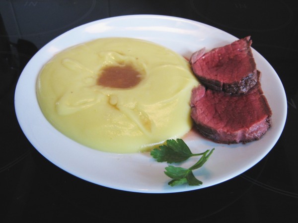 Rôti de boeuf et sa purée de pomme de terre