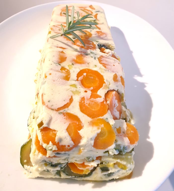 Terrine de légumes, carottes, courgettes et poireaux