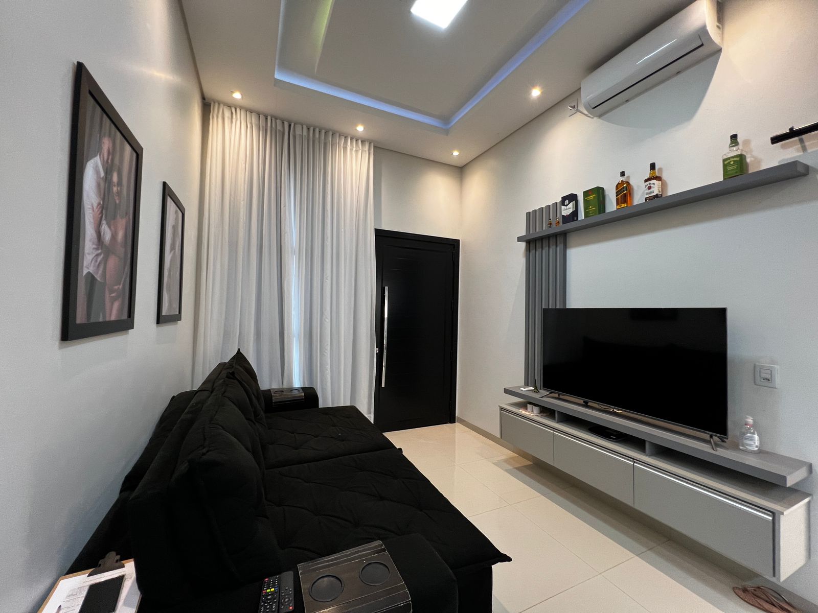 Casa com 1 suíte + 1 quarto, placa solar e grande sobra de terreno. — foto 7