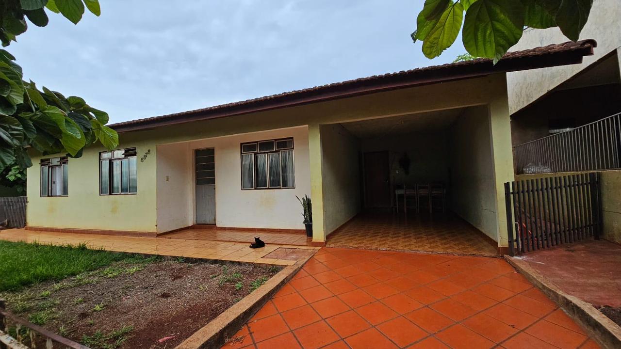 Casa com terreno de 365m2