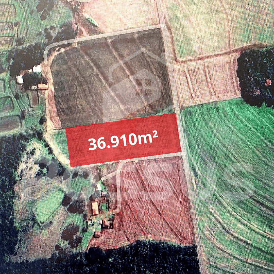 Chácara com 36.910m2
