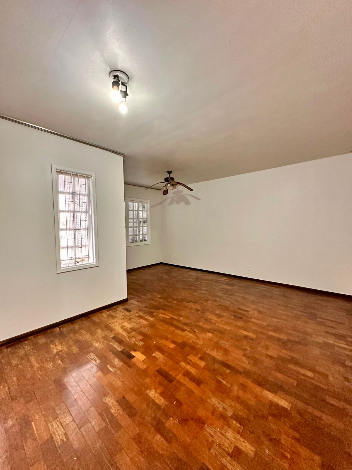 Casa com 4 quartos e terreno de 600m2 — foto 10