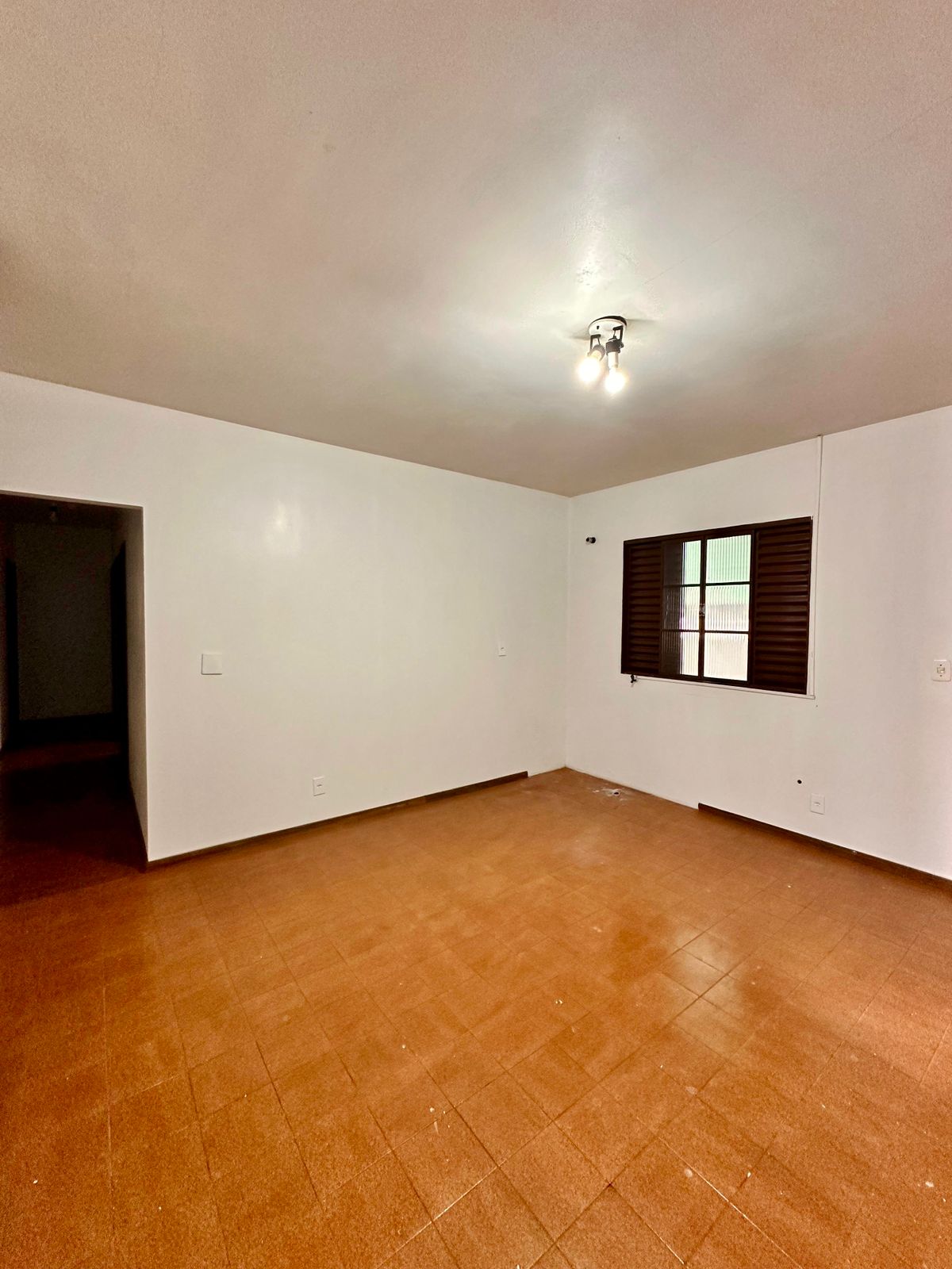 Casa com 4 quartos e terreno de 600m2 — foto 14