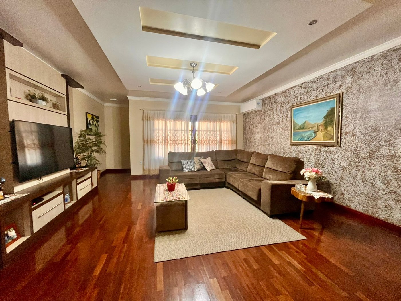 Casa com área de festa com gourmet e hidromassagem — foto 7