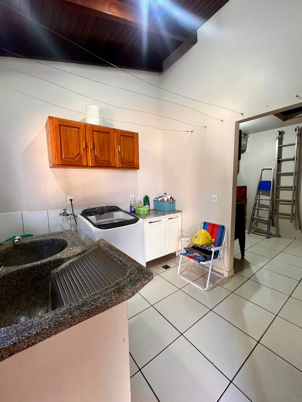 Casa com área de festa com gourmet e hidromassagem — foto 15