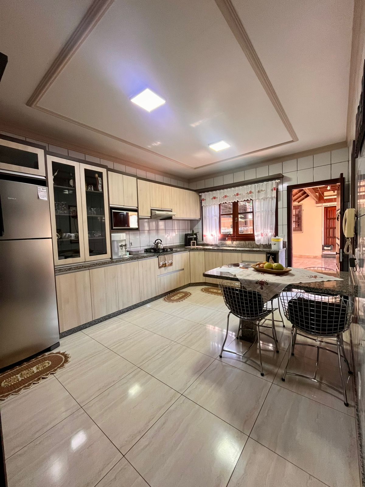 Casa com área de festa com gourmet e hidromassagem — foto 16