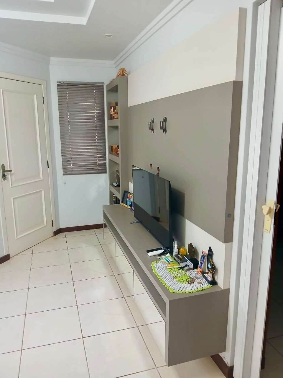 Sobrado com placa solar  1 suíte + 3 quartos, 4 banheiros — foto 6