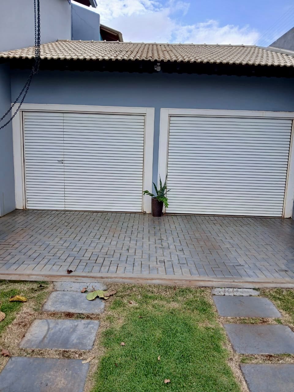 Sobrado com placa solar  1 suíte + 3 quartos, 4 banheiros — foto 7