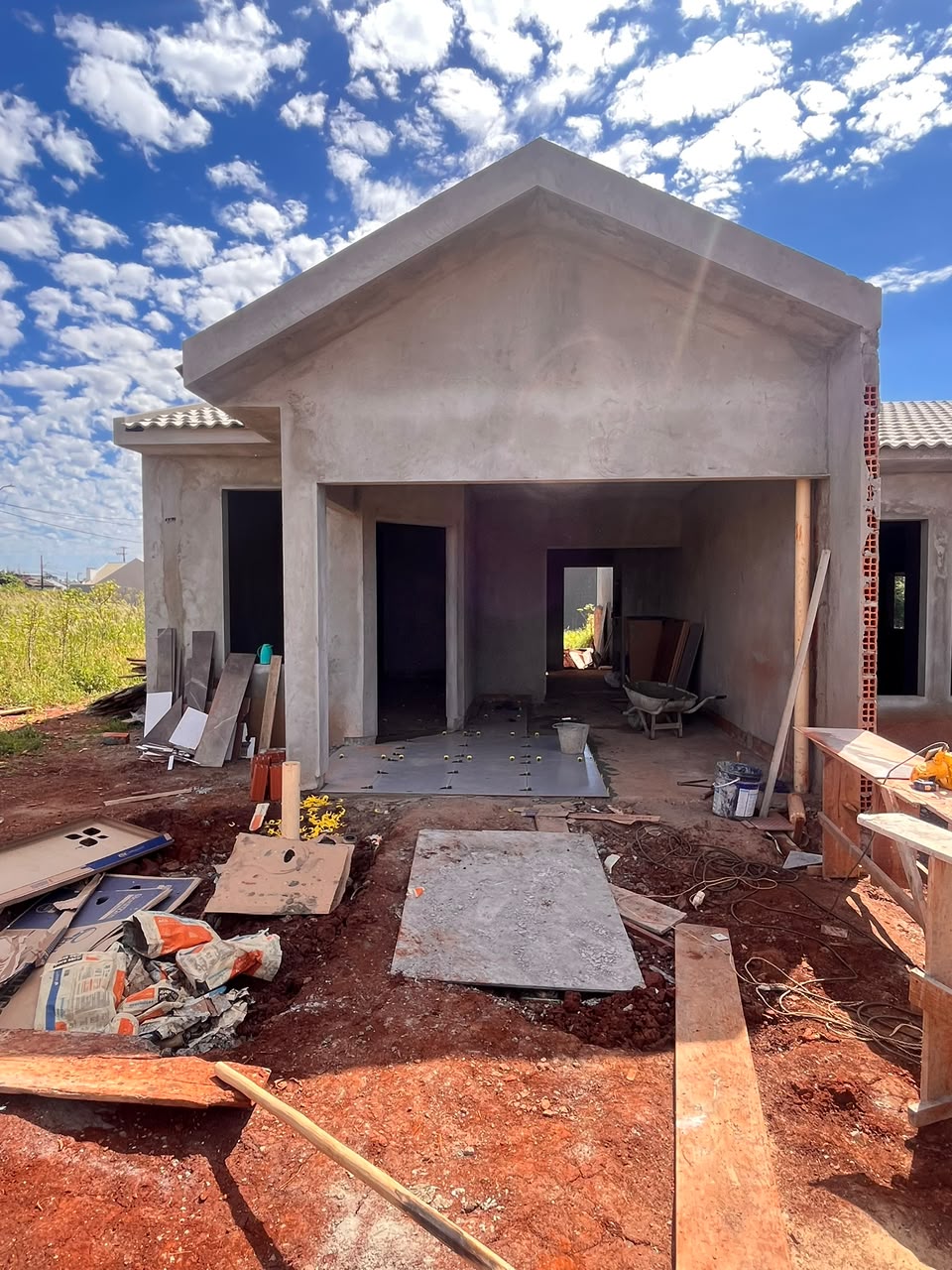 Casa 1 suite + 1 quarto no Bairro Flórida
