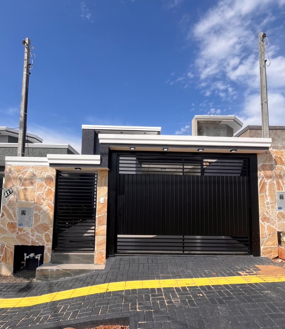 Casa 1 suíte + 2 quartos com terreno de 115m2