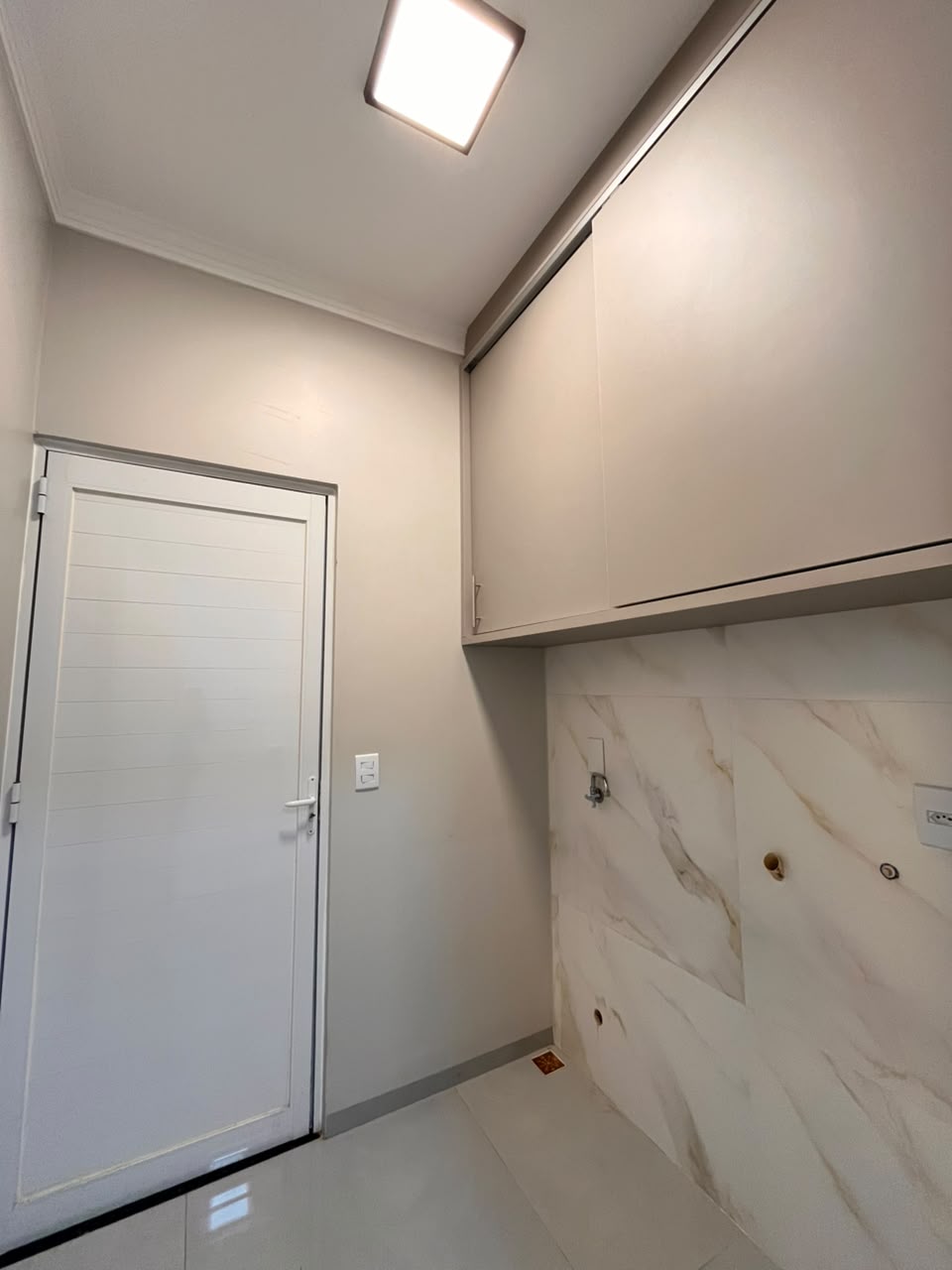 Casa com 1 suíte + 2 quartos e garagem para 3 — foto 6