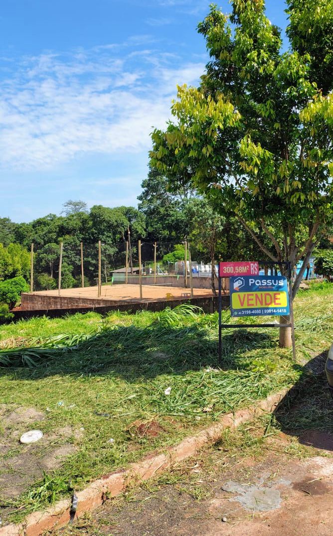 Terreno com 300m2, final de rua no Vila Gaucha