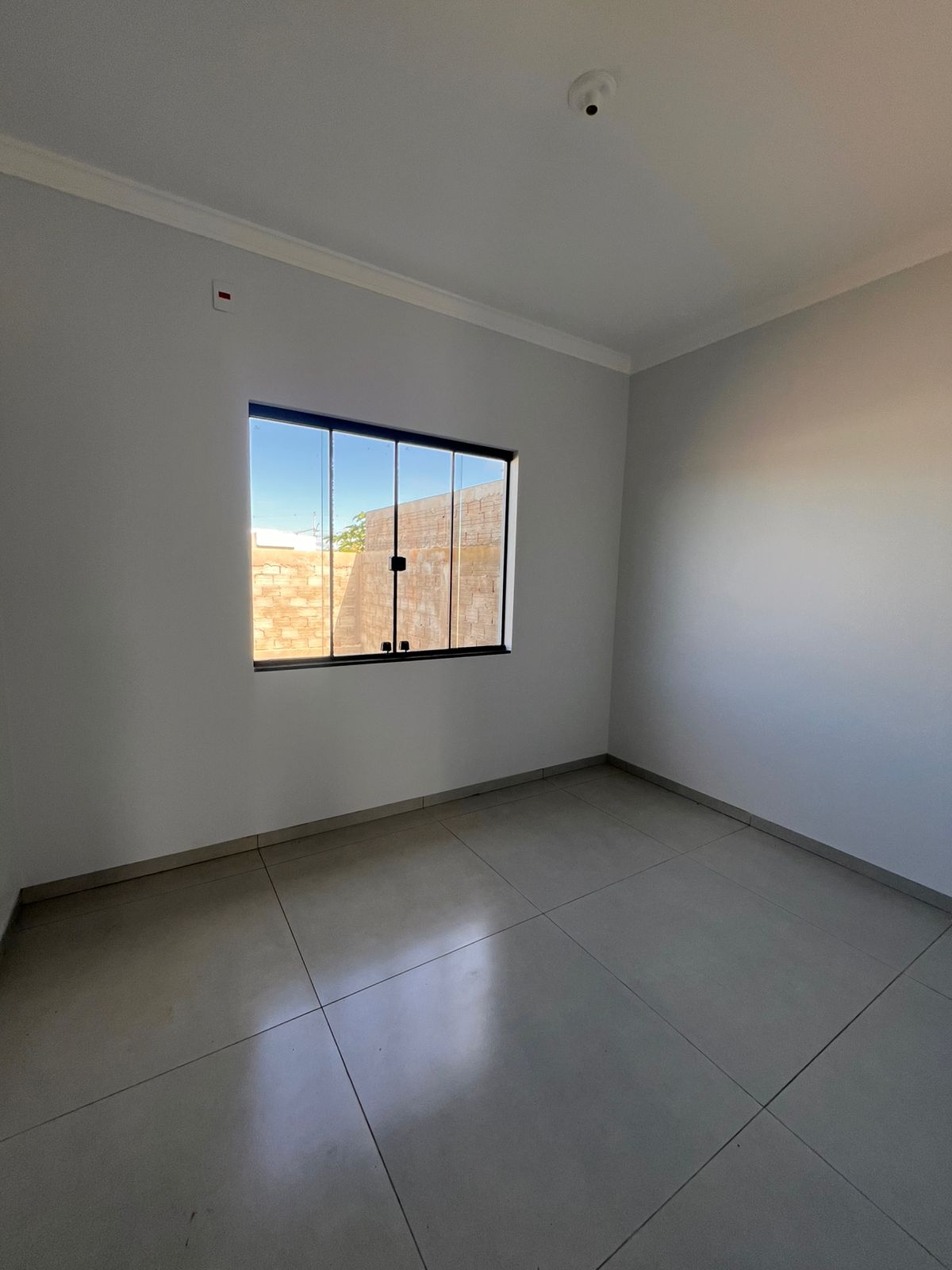 Casa com 1 suíte + 1 quarto e sobra de terreno. — foto 5