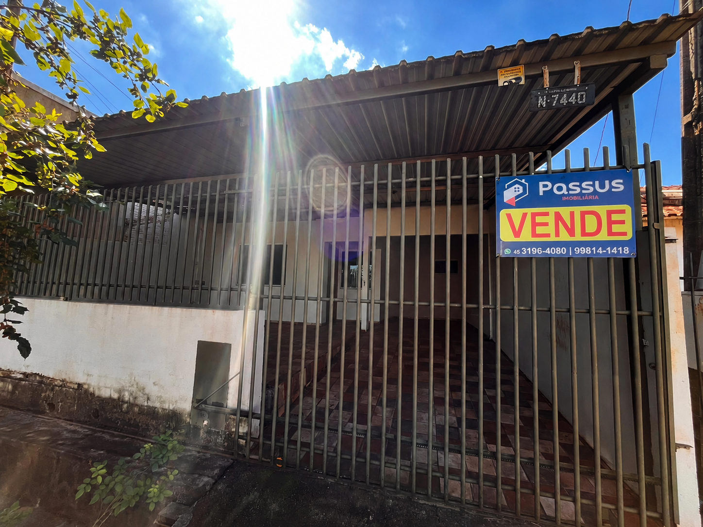 Casa com 2 quartos + escritório