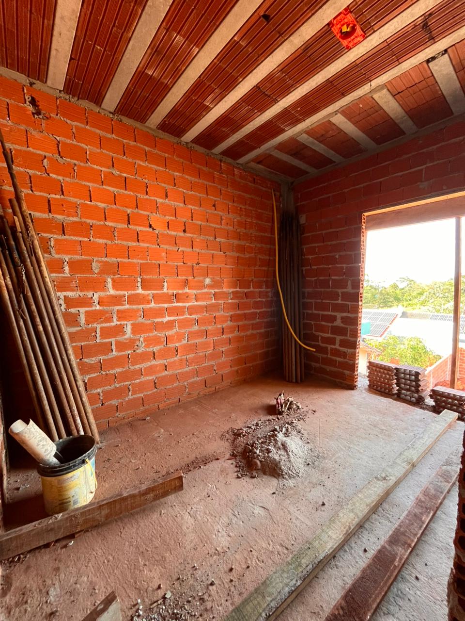 Sobrado com 170m2 com piscina e sobra de terreno — foto 5