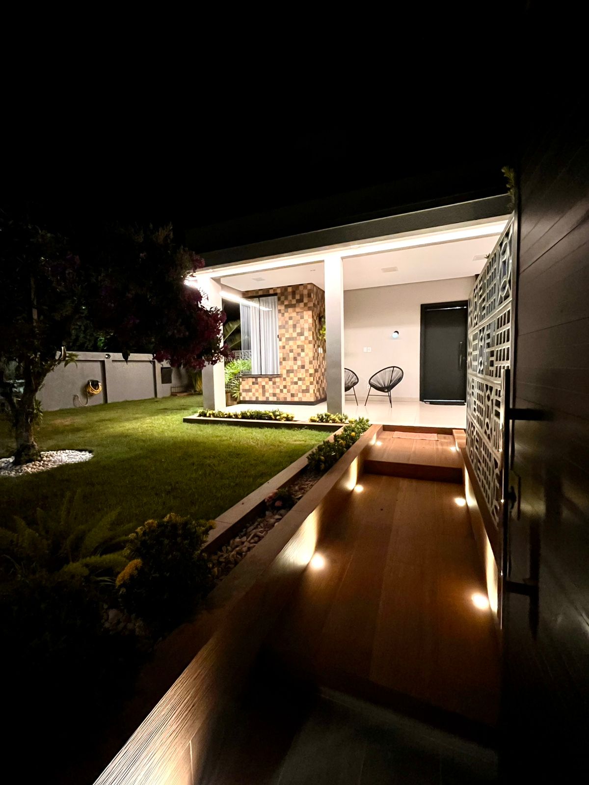 CASA DE ALTO PADRÃO NO CENTRO – EXCELENTE LOCALIZAÇÃO! — foto 20