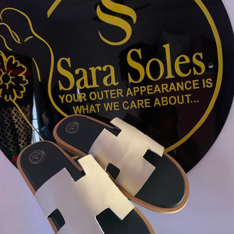 SARASOLE HOUSE