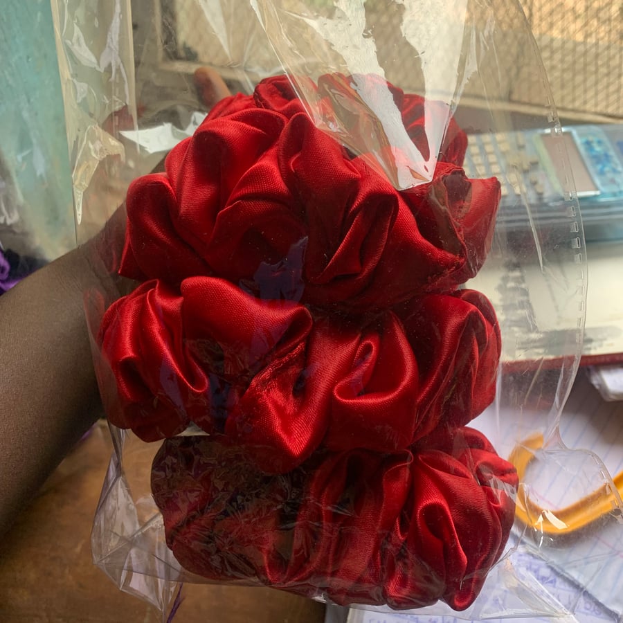 Topnotch scrunchies
