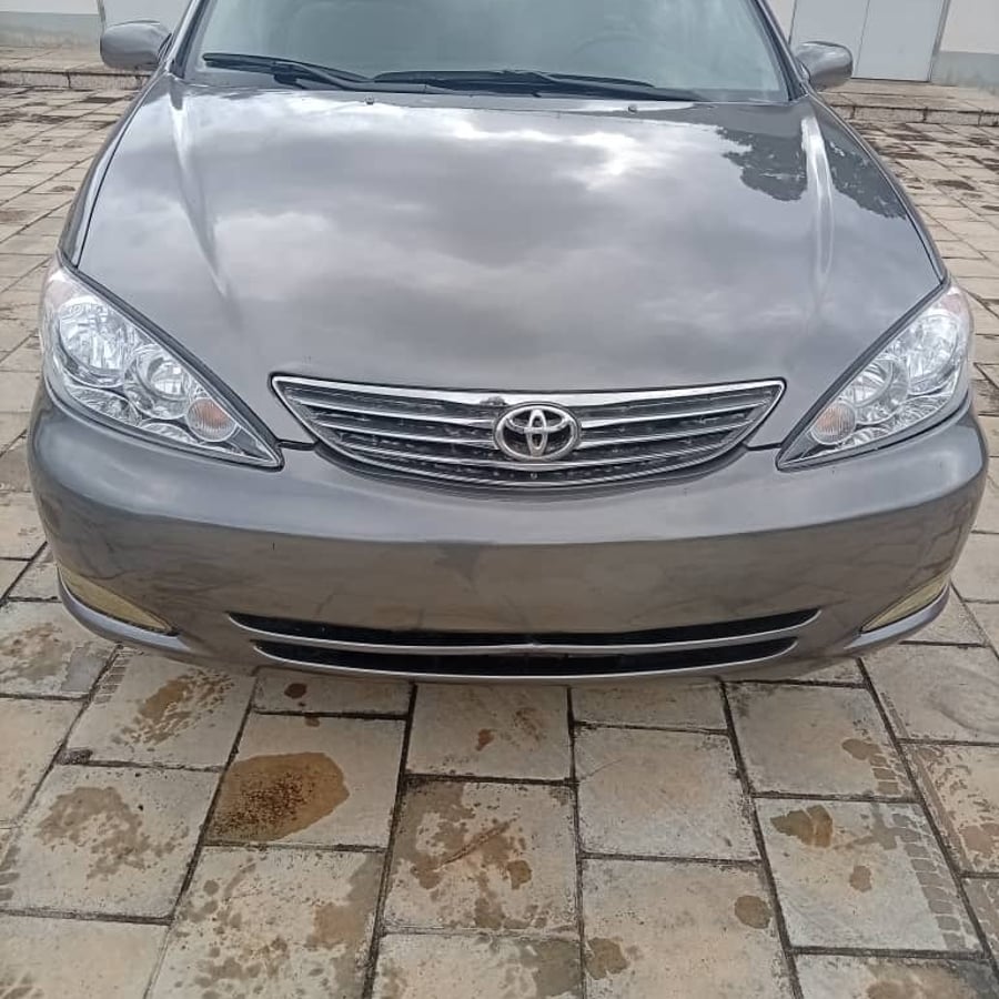 TOYOTA CAMRY SPORT 2005 MODEL