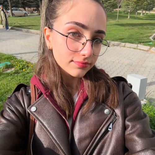 Elif Nur