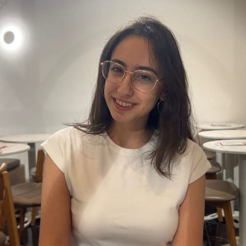 Zeynep Sak