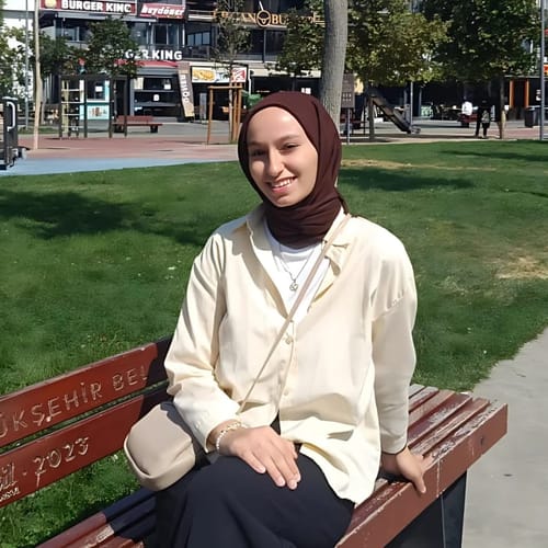 Kübra Şahin