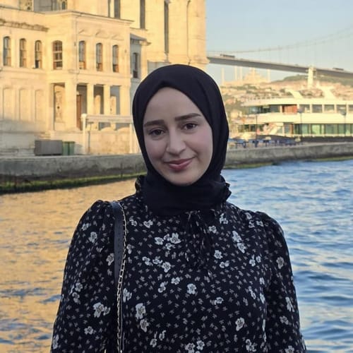 Büşra Kılıç